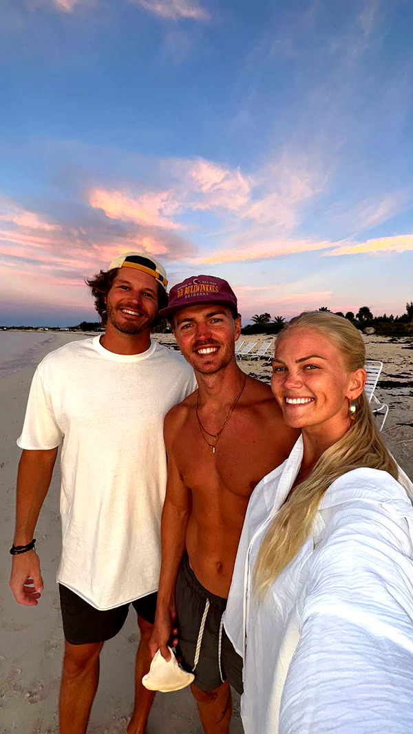 itsnellxoxo image ~ Altpins