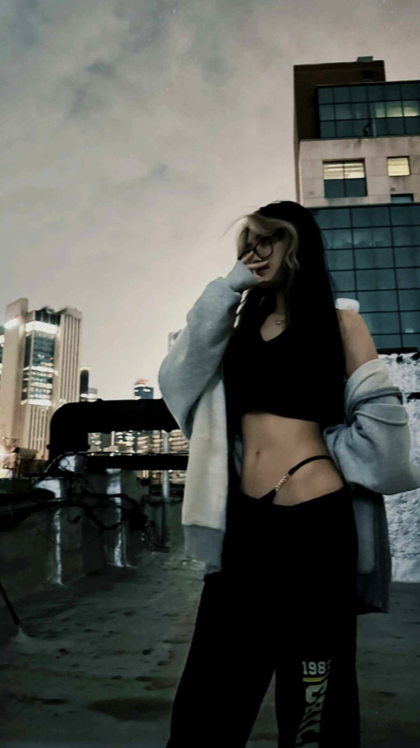iwong.04 snapchat image archive image