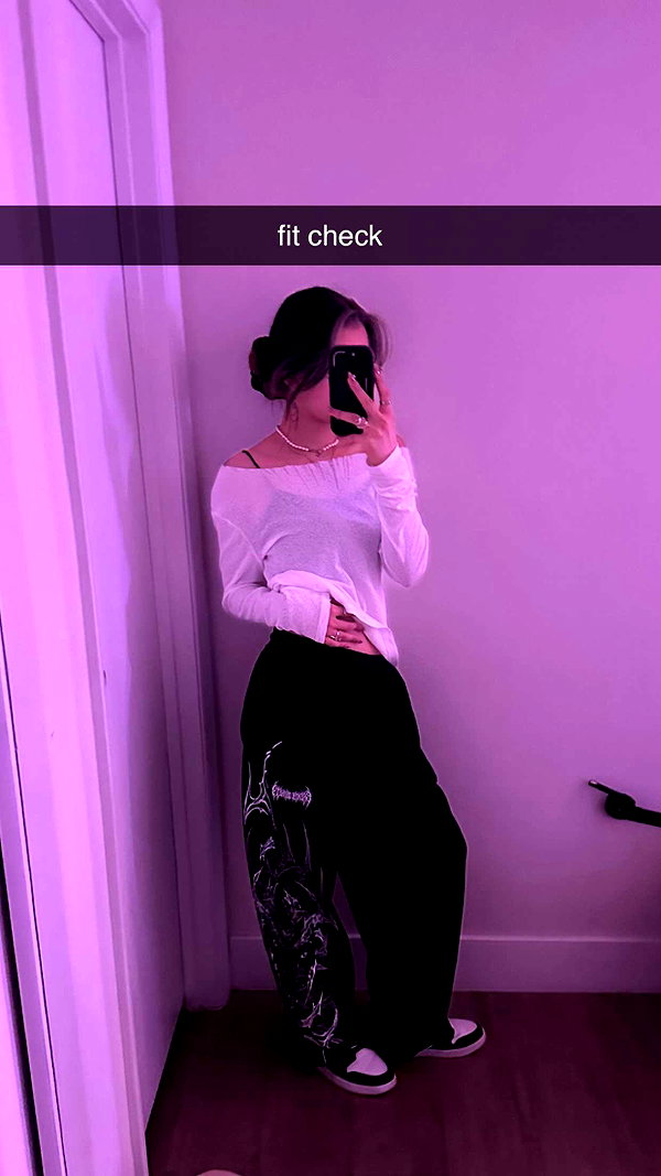 iwong.04 snapchat image archive image