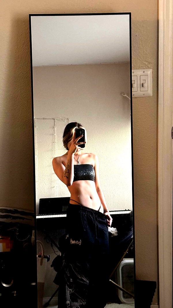 iwong.04 snapchat image archive image