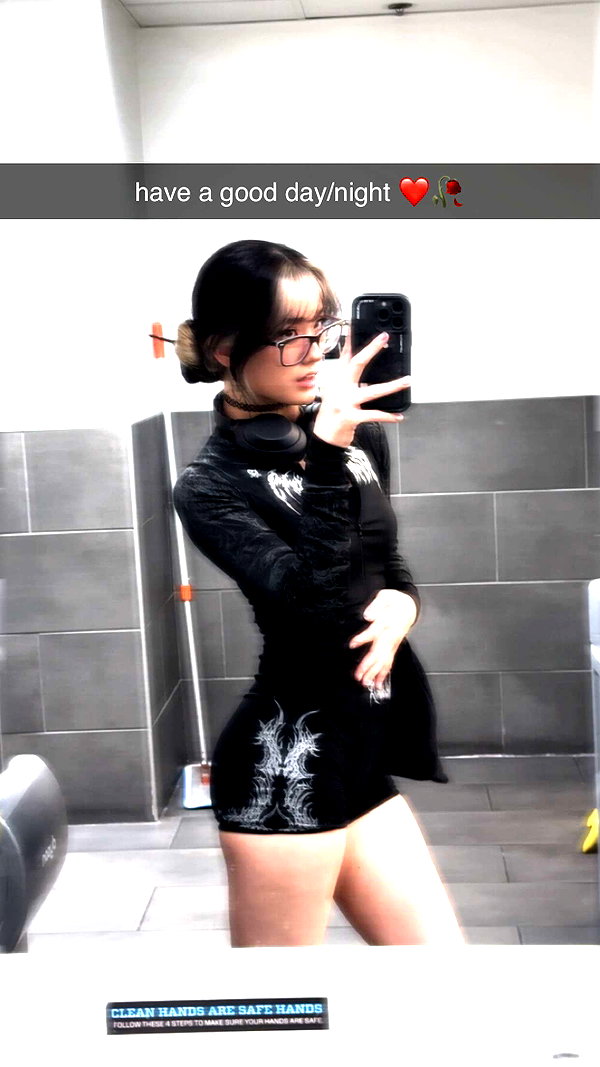 iwong.04 snapchat image archive image