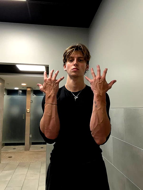 jacobxday image ~ Altpins