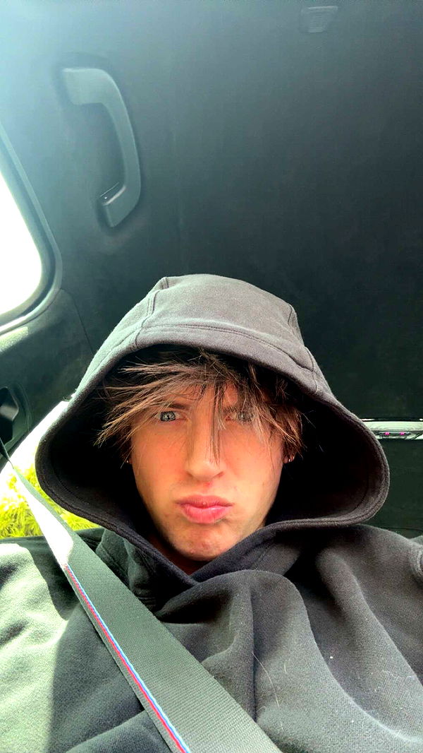 jacobxday image ~ Altpins