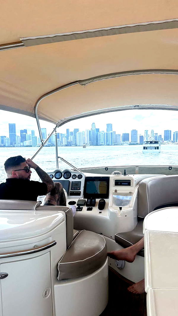 jadelynmusic image ~ Altpins