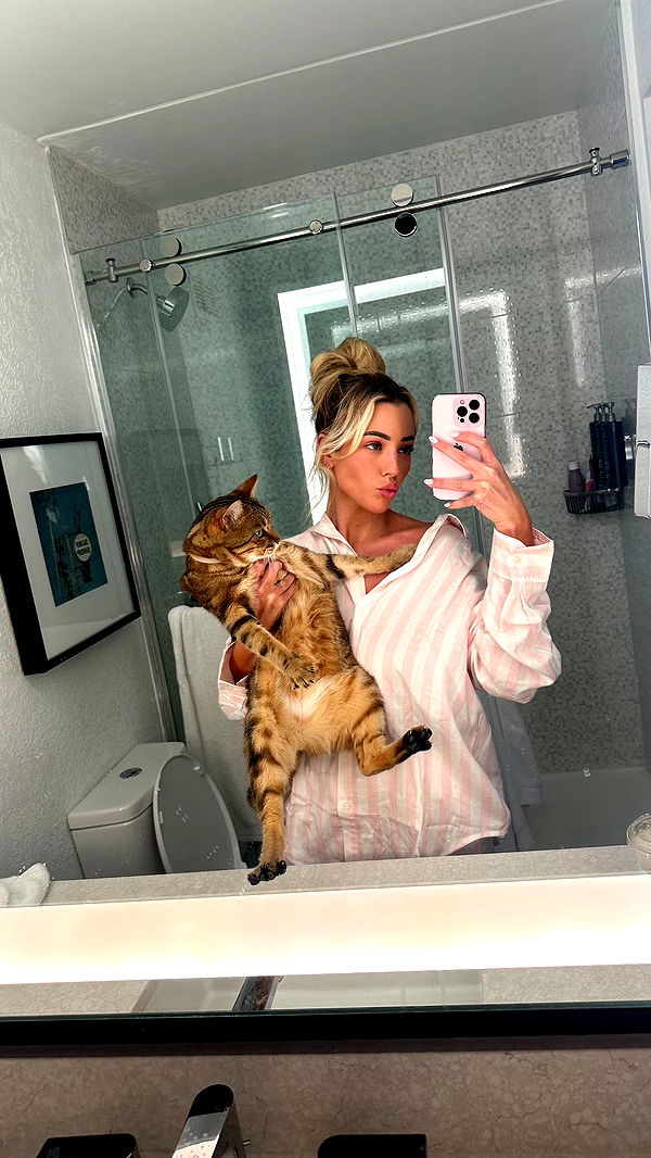 jadelynmusic image ~ Altpins