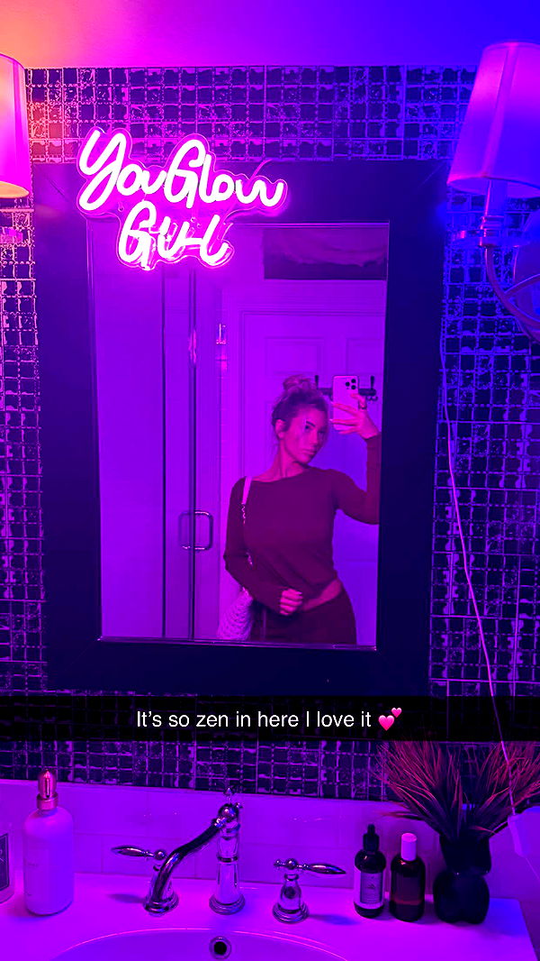 jadelynmusic image ~ Altpins