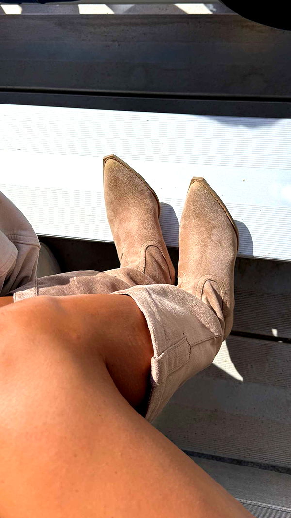 jadelynmusic image ~ Altpins