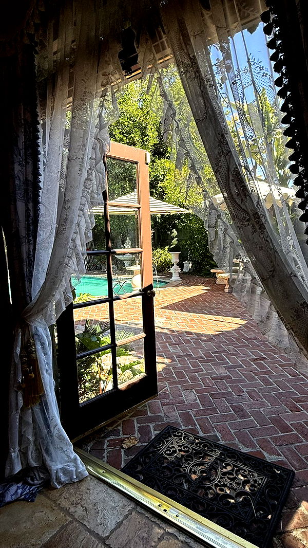 jadelynmusic image ~ Altpins