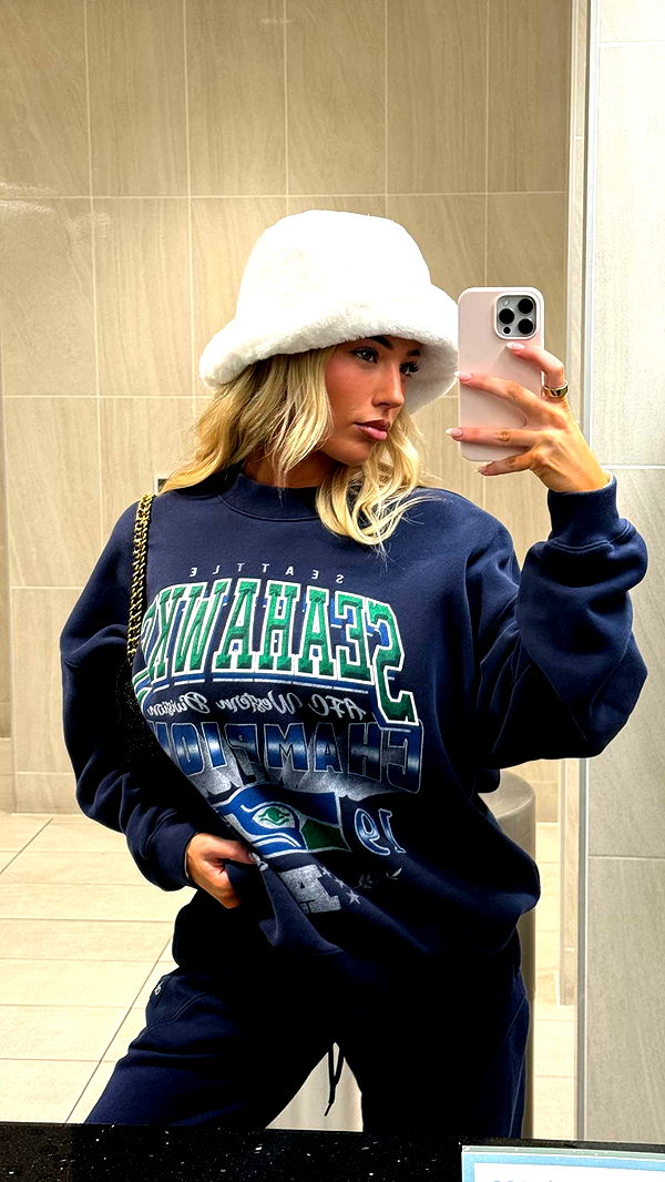 jadelynmusic image ~ Altpins