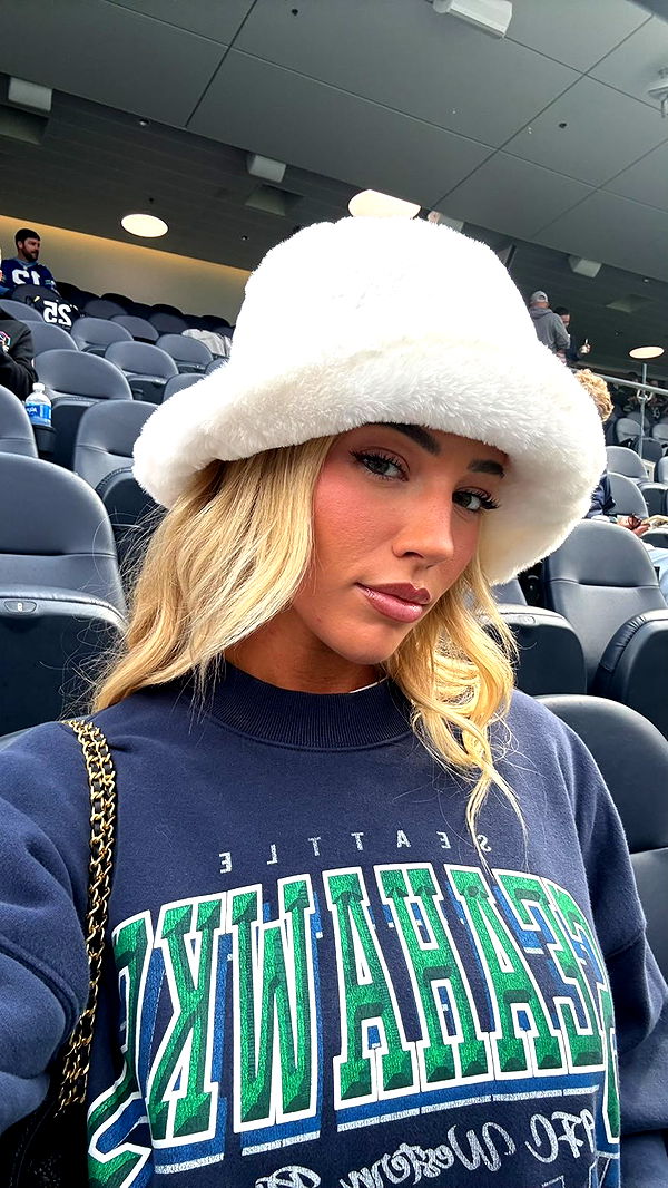 jadelynmusic image ~ Altpins