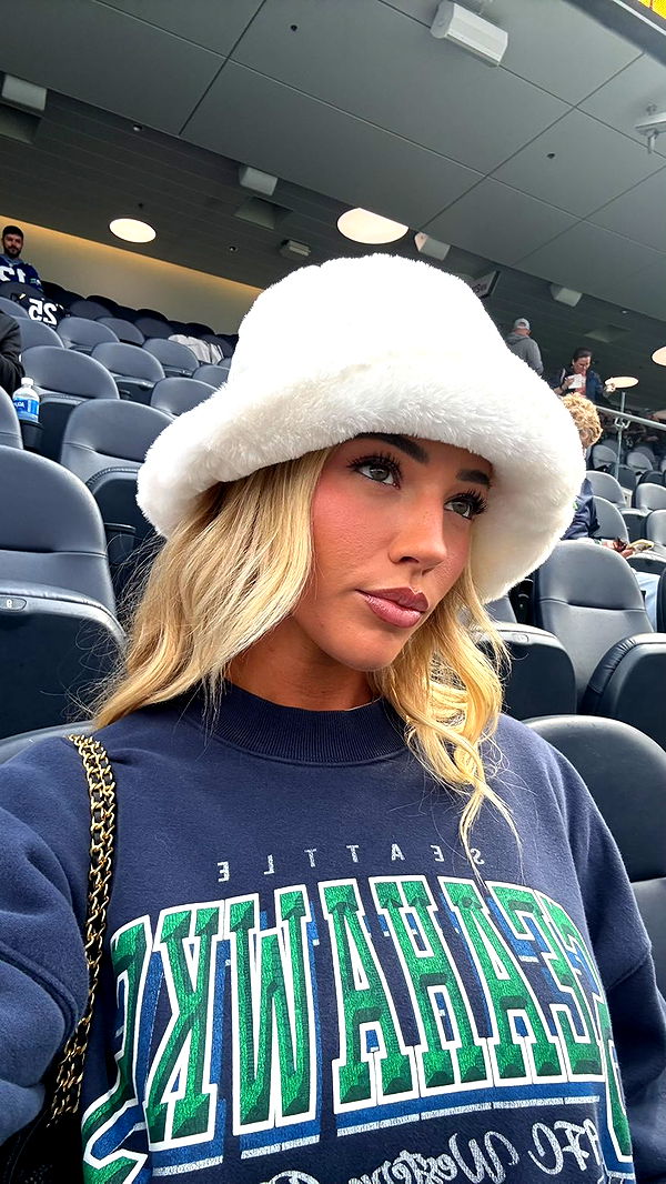 jadelynmusic image ~ Altpins