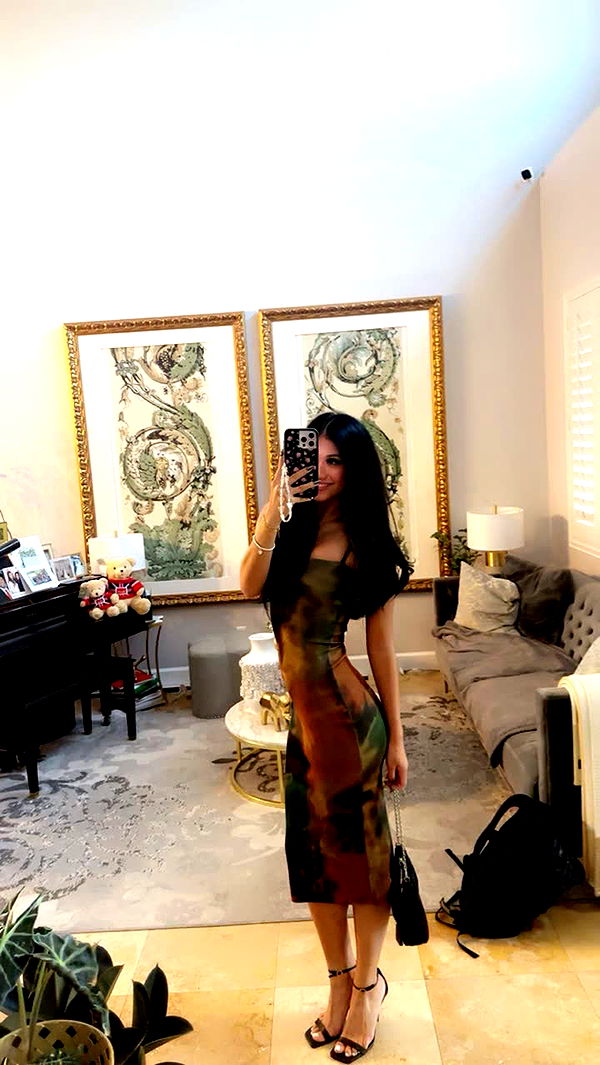 jaynagirl image ~ Altpins