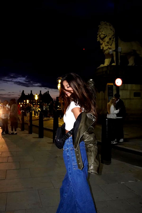 jaynagirl image ~ Altpins