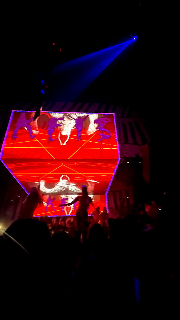 jaynagirl image ~ Altpins