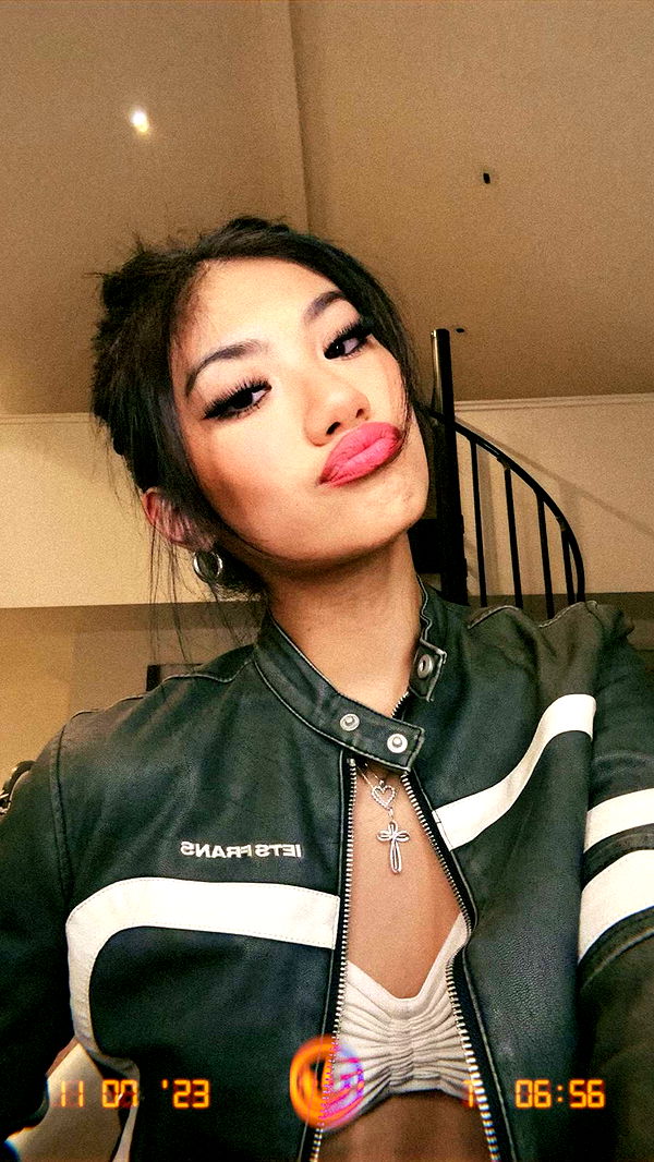 jaynagirl image ~ Altpins