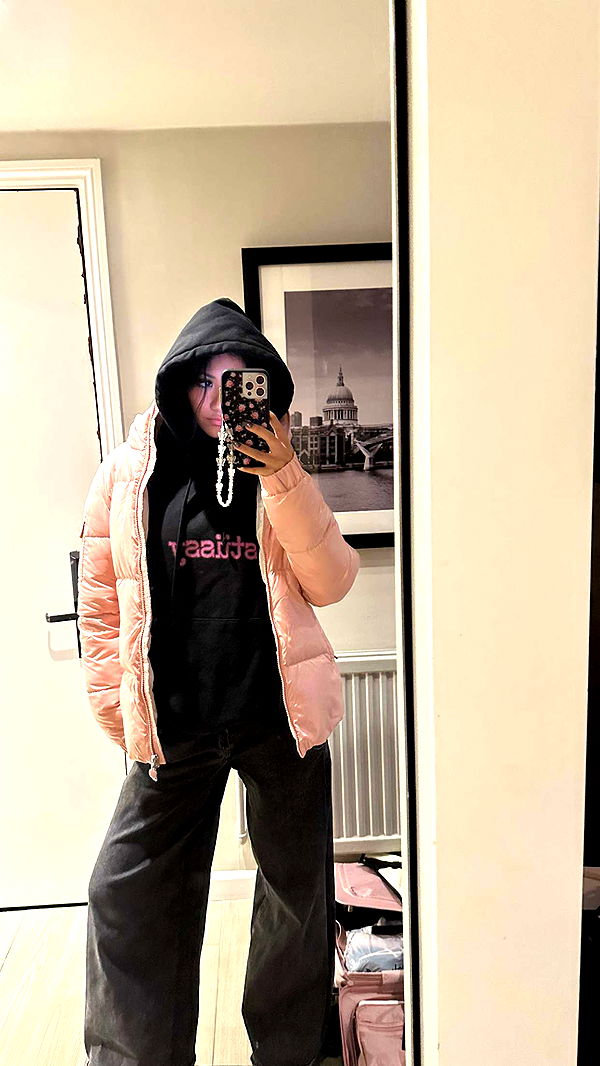 jaynagirl image ~ Altpins