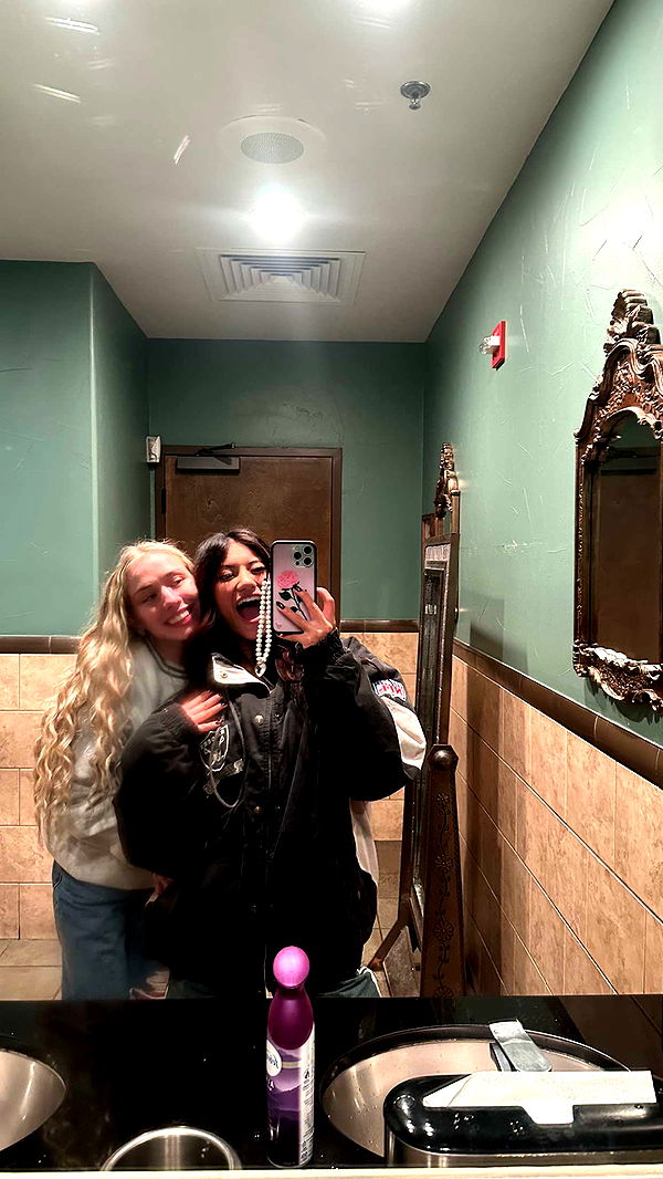 jaynagirl image ~ Altpins