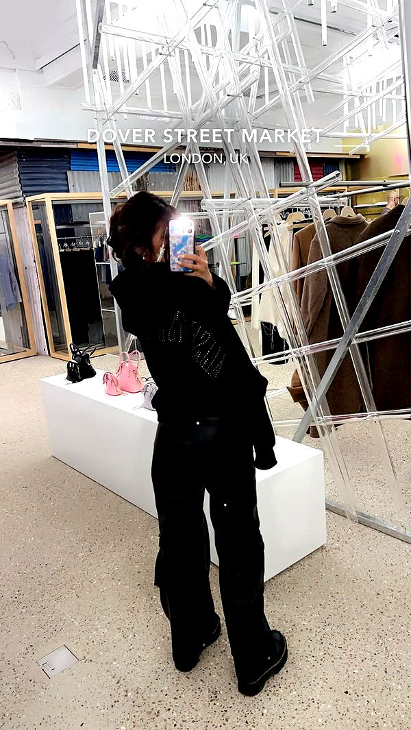 jaynagirl image ~ Altpins