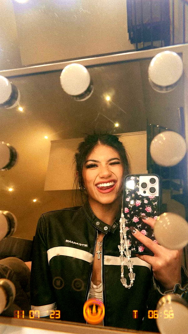 jaynagirl image ~ Altpins