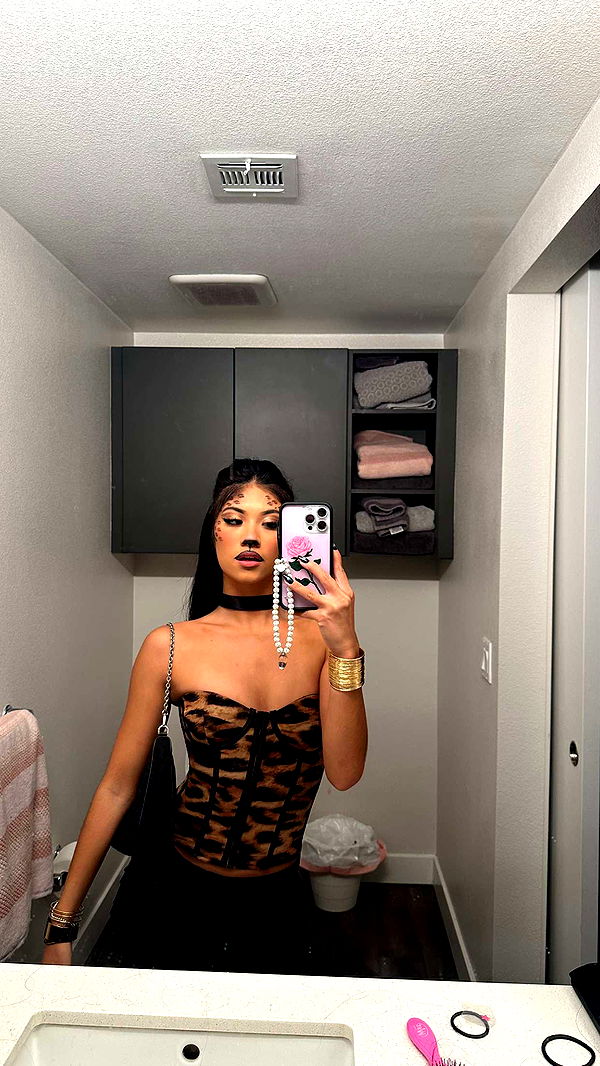 jaynagirl image ~ Altpins