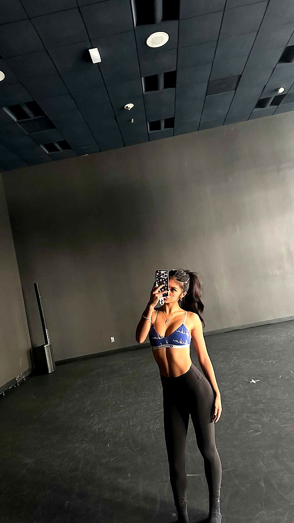 jaynagirl image ~ Altpins