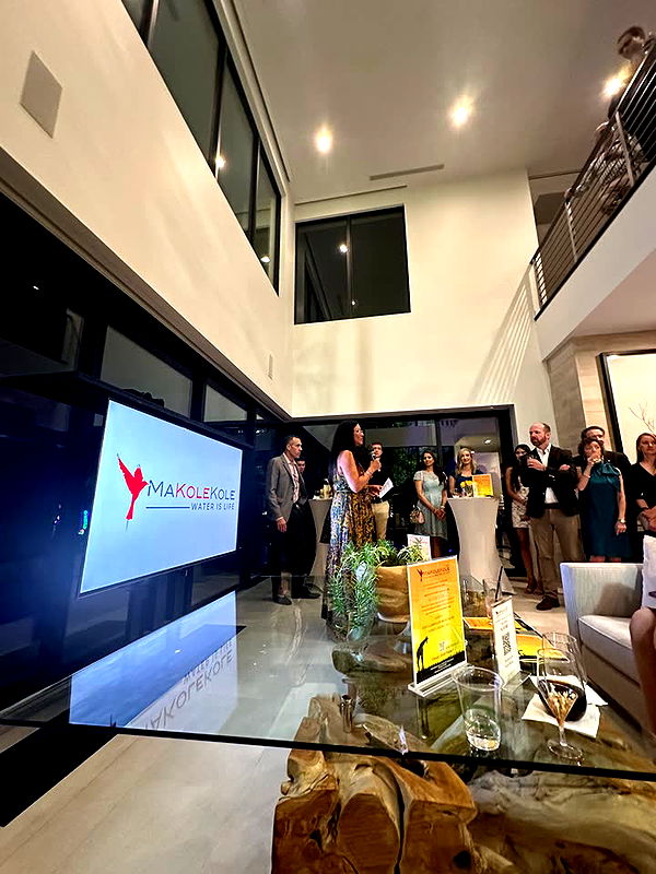 jaynagirl image ~ Altpins