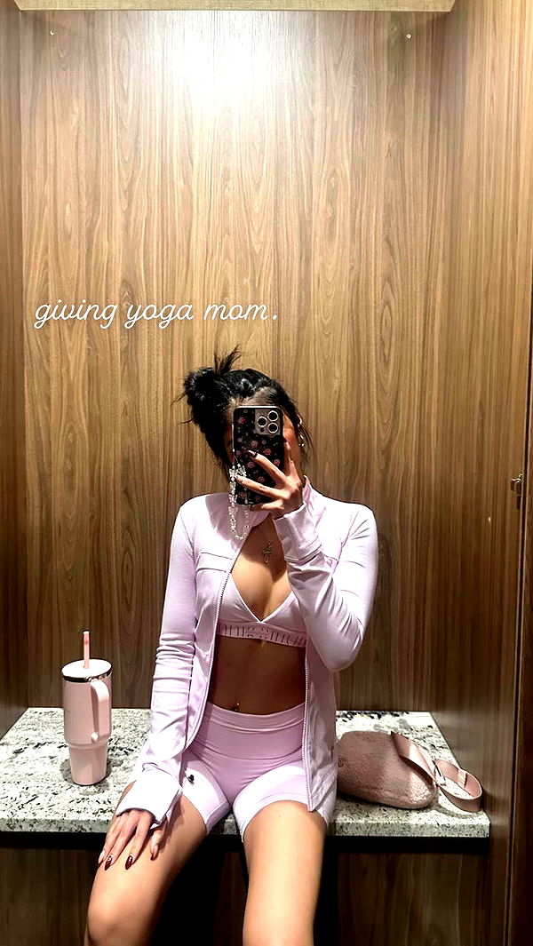 jaynagirl image ~ Altpins