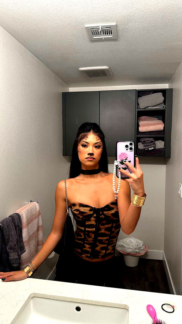 jaynagirl image ~ Altpins