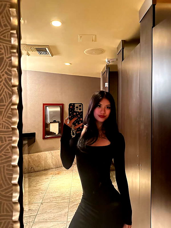 jaynagirl image ~ Altpins