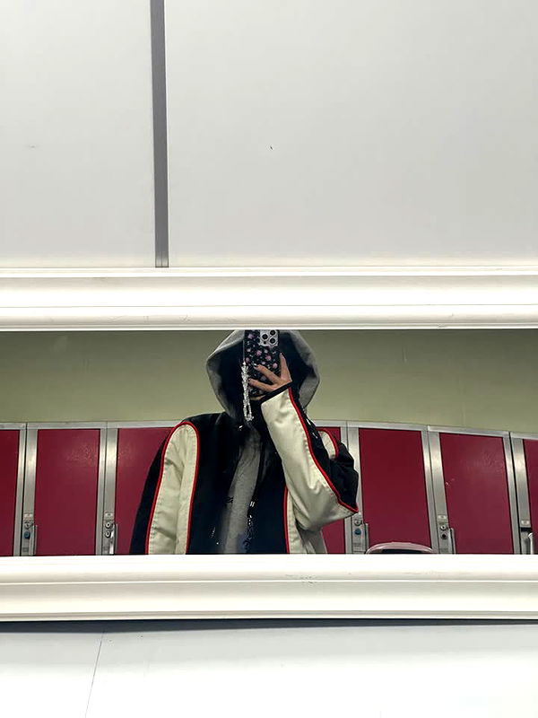 jaynagirl image ~ Altpins