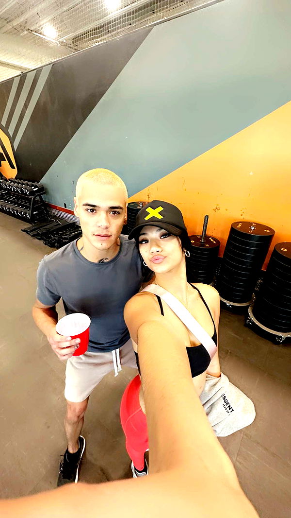 jaynagirl image ~ Altpins