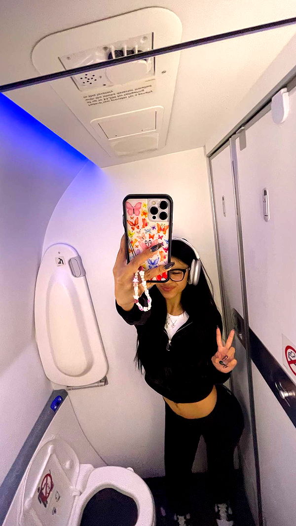 jaynagirl image ~ Altpins