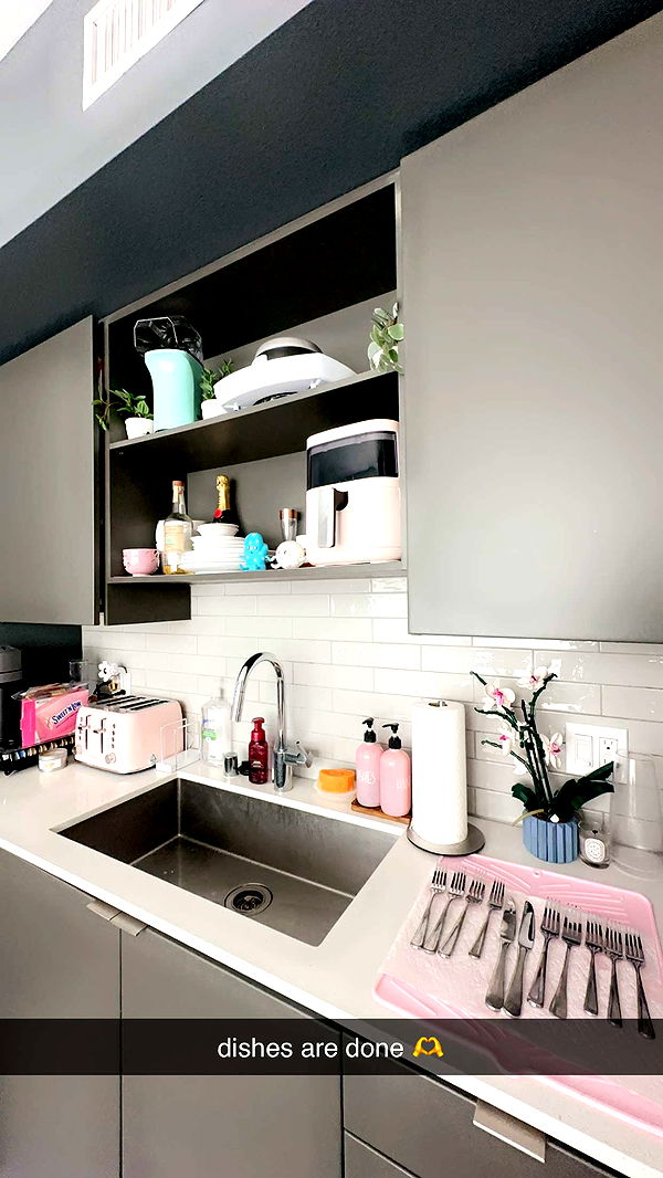 jaynagirl image ~ Altpins