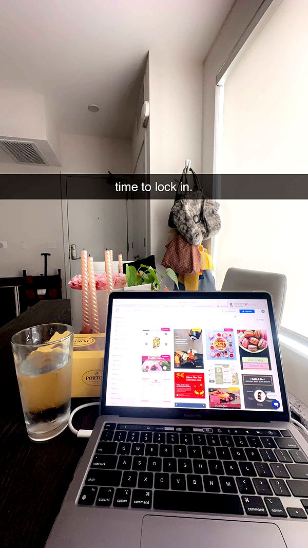 jaynagirl image ~ Altpins