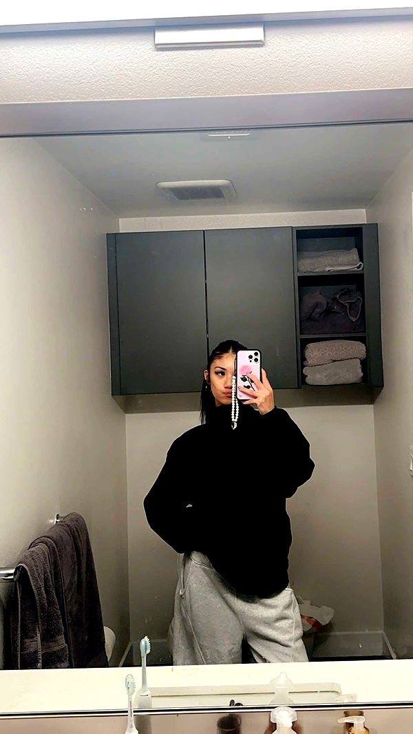 jaynagirl image ~ Altpins