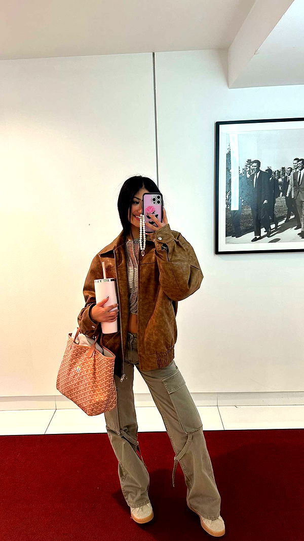 jaynagirl image ~ Altpins