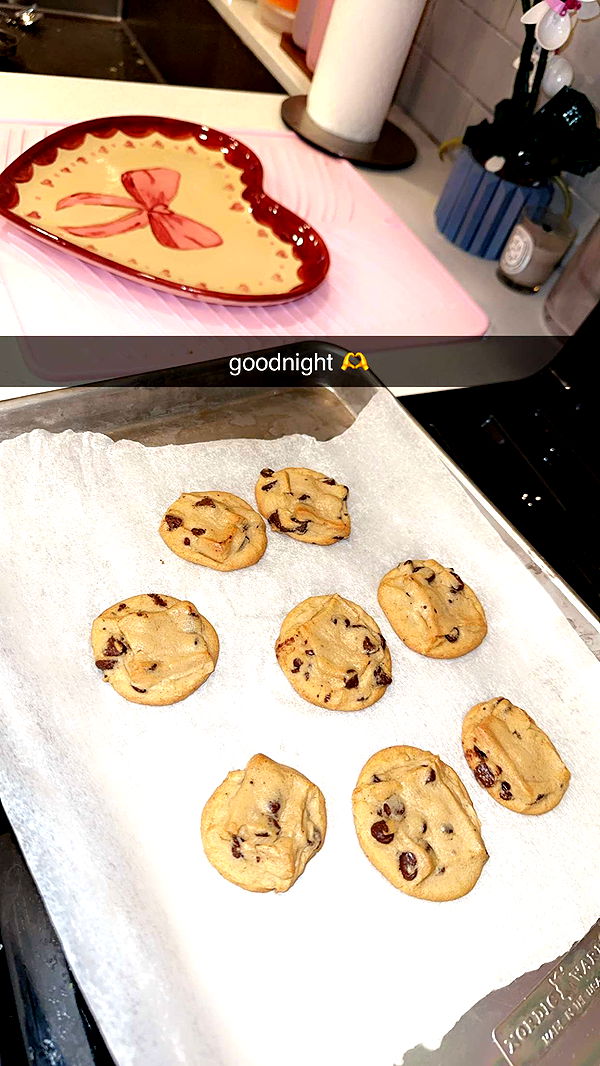 jaynagirl image ~ Altpins