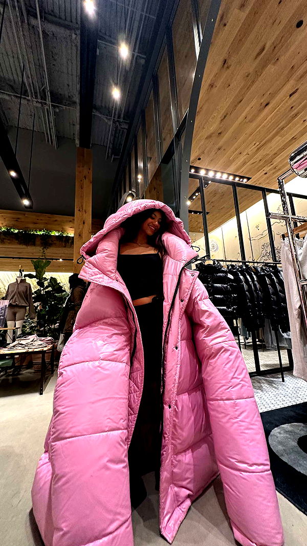 jaynagirl image ~ Altpins