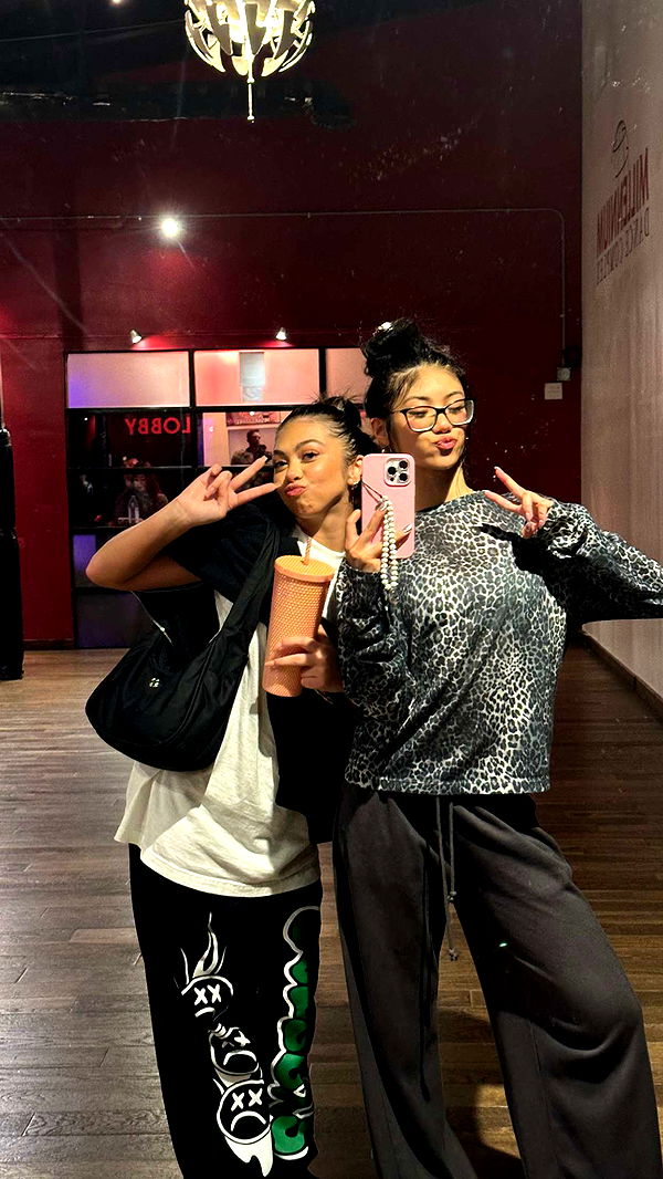 jaynagirl image ~ Altpins