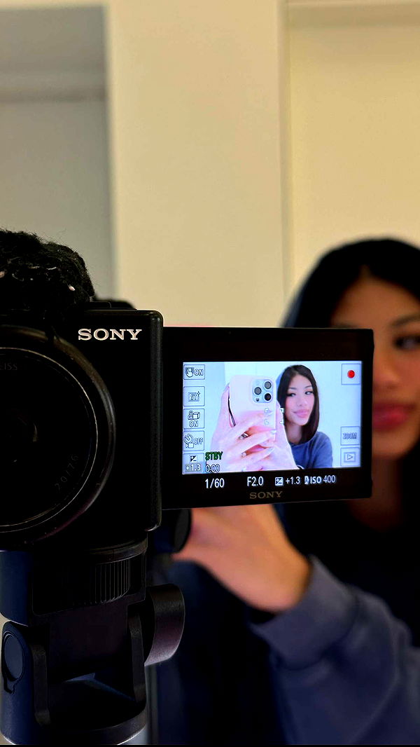 jaynagirl image ~ Altpins