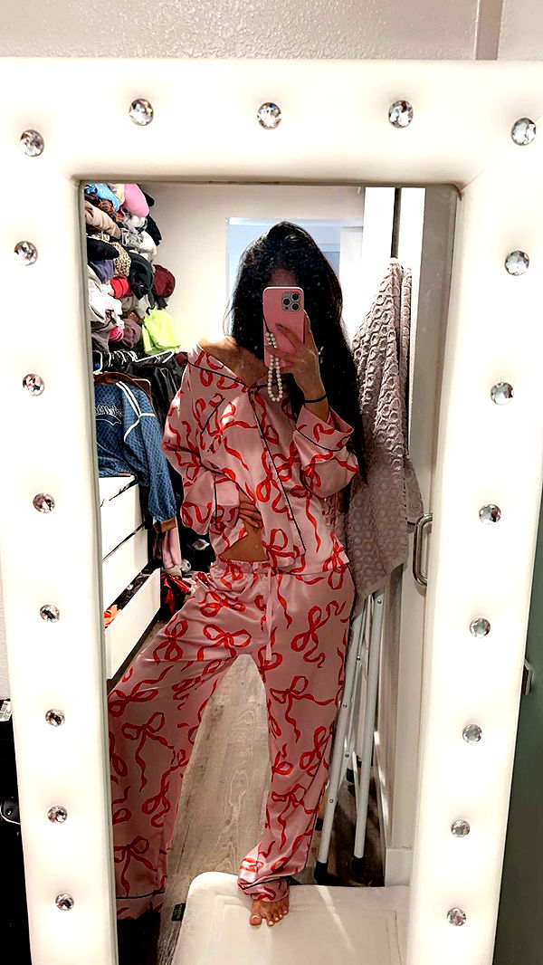 jaynagirl image ~ Altpins