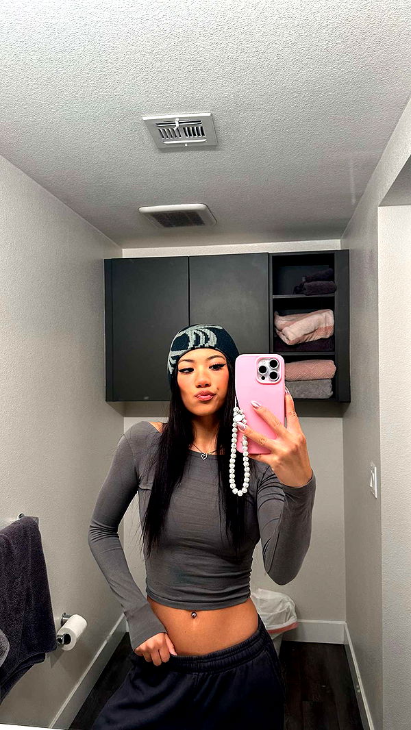 jaynagirl image ~ Altpins