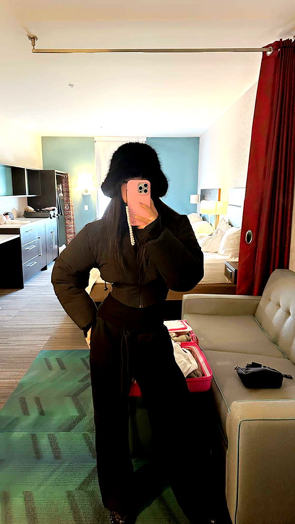 jaynagirl image ~ Altpins