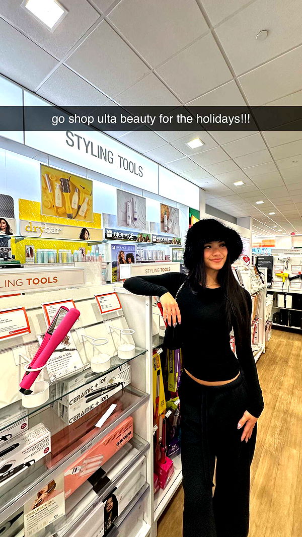 jaynagirl image ~ Altpins