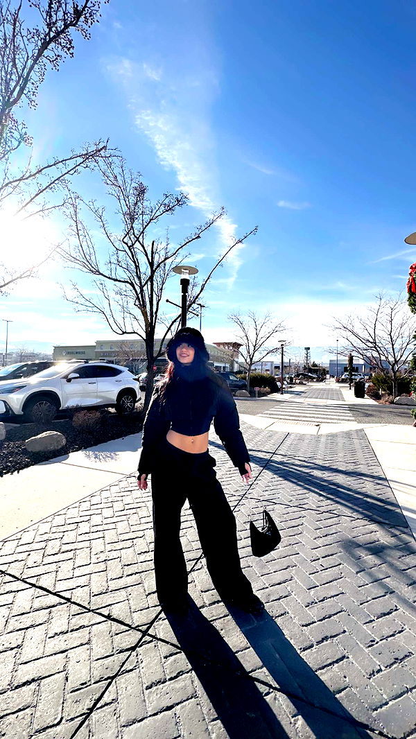 jaynagirl image ~ Altpins