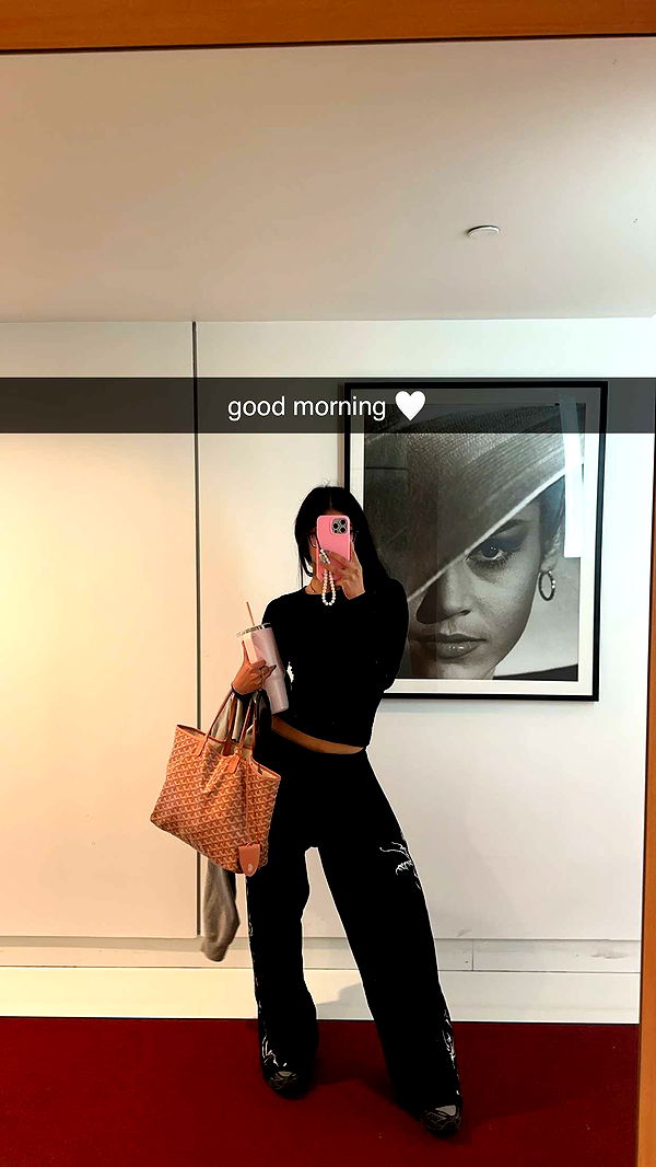 jaynagirl image ~ Altpins