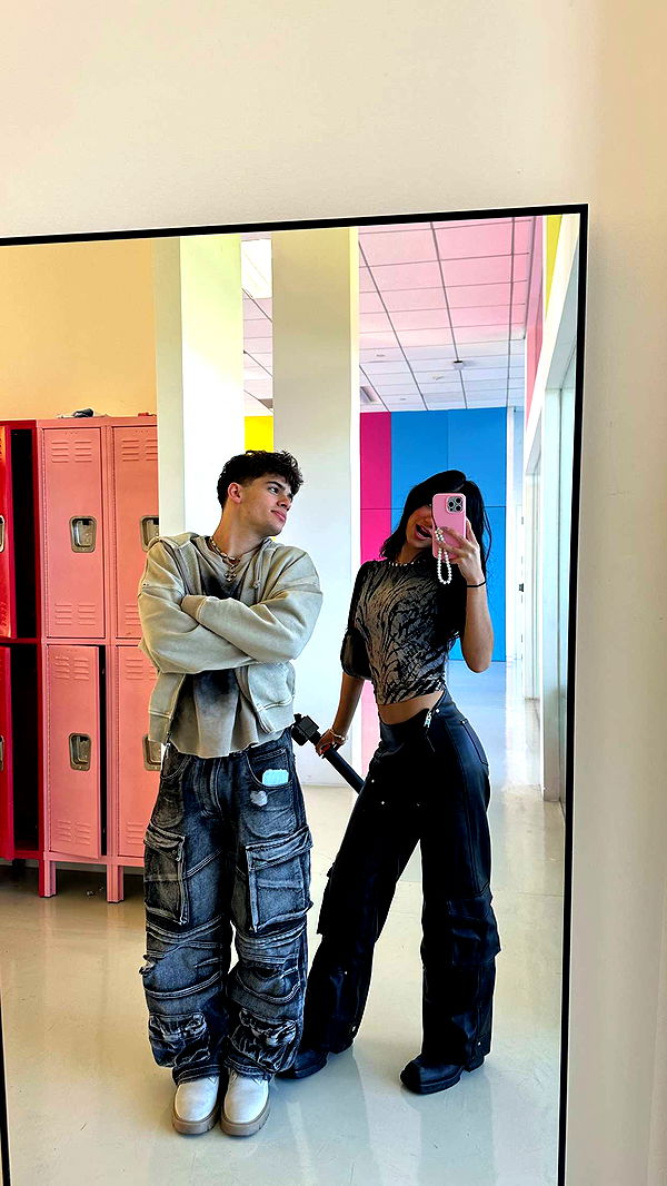 jaynagirl image ~ Altpins