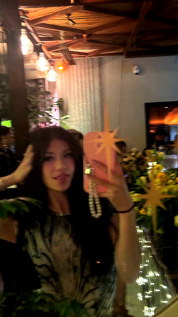 jaynagirl image ~ Altpins