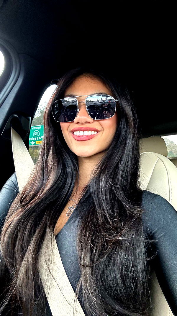 jaynagirl image ~ Altpins