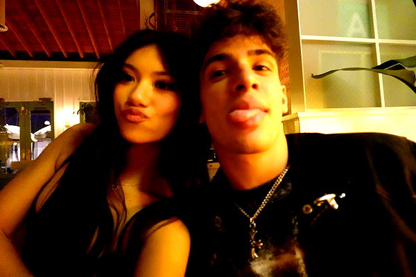 jaynagirl image ~ Altpins